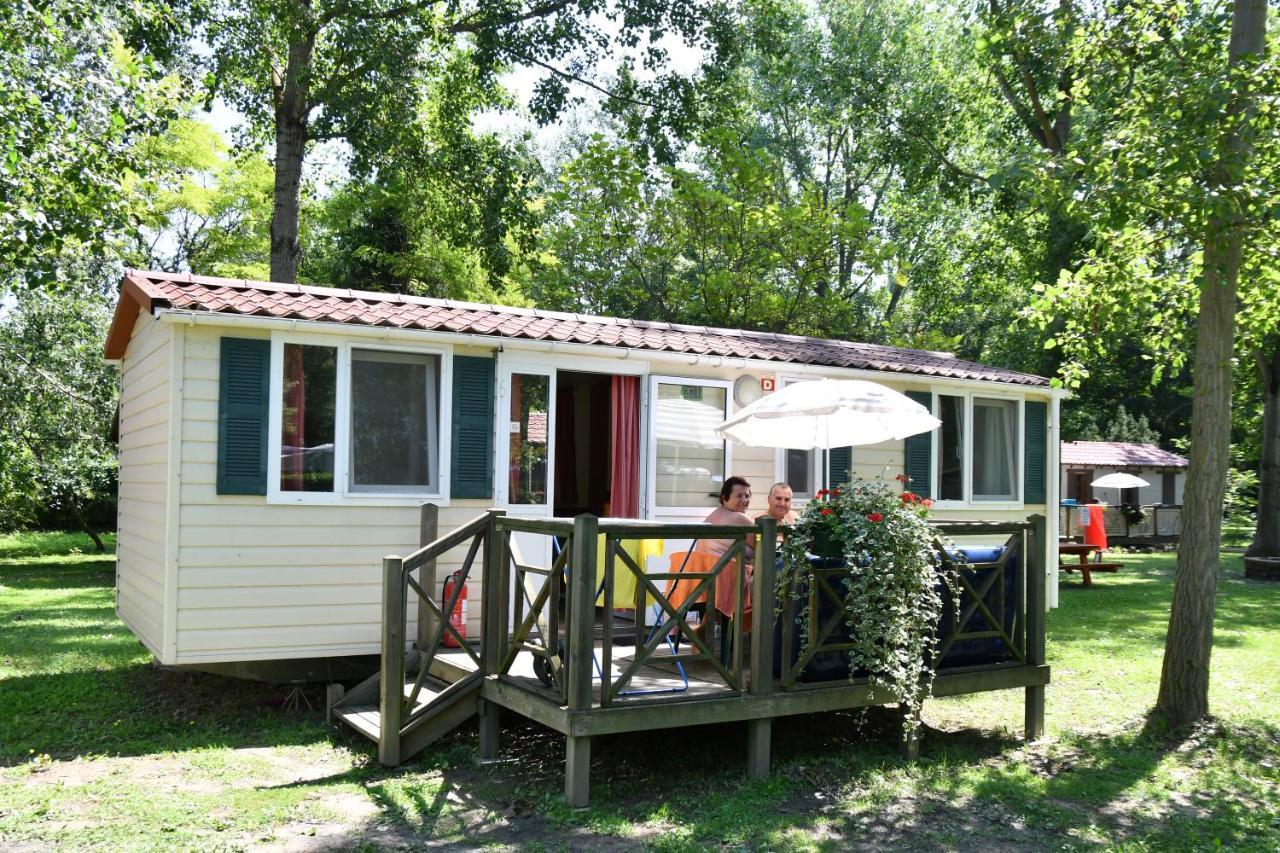 Balatontourist Bereny Naturist Camping Hotell Balatonberény Eksteriør bilde